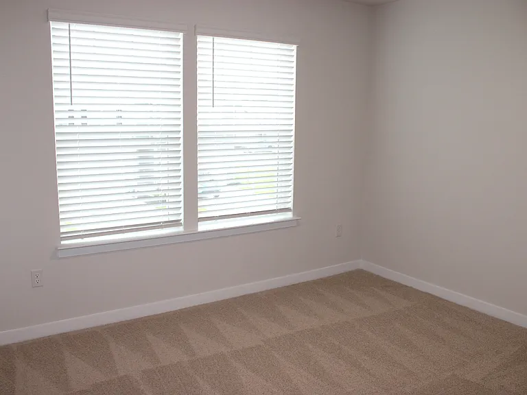 1745 Lawder Cir — Photo 16