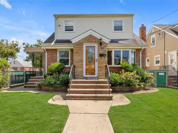 155 Fairfield Avenue, Mineola, NY 11501