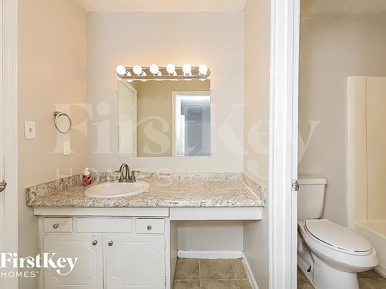 9075 Gatewood Dr — Photo 14