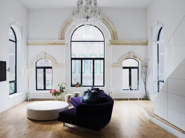 242 E 7th St APT 5, Manhattan, NY 10009