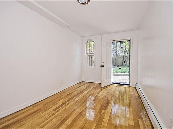 5th image of 97 Clinton Ave APT 1