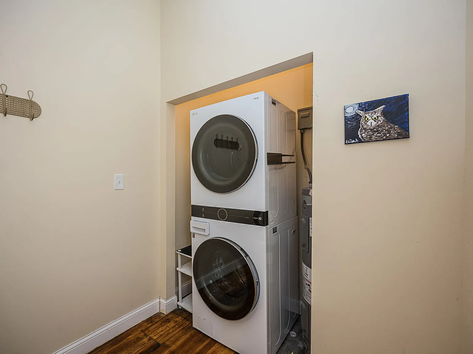 2 bed, 1000 sqft, $1,195 — Photo 4