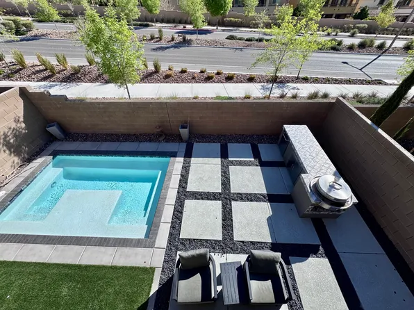 734 Rogue Wave St, Las Vegas, NV 89138