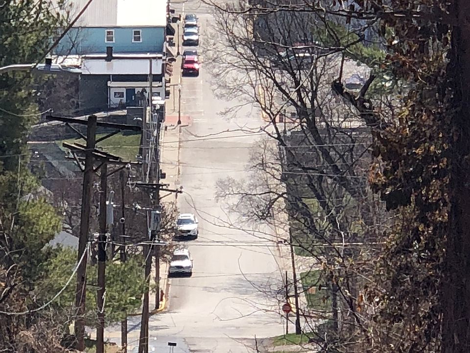 3 blocks to Historic Weston 
