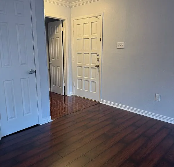 883 Dublin Dr #1 — Photo 9