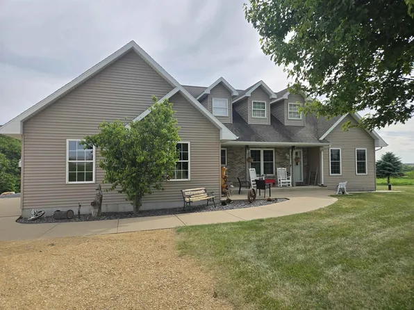 W5345 Town Center Rd, Monroe, WI 53566