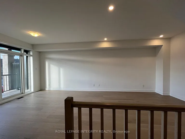552 Tahoe Hts — Photo 6