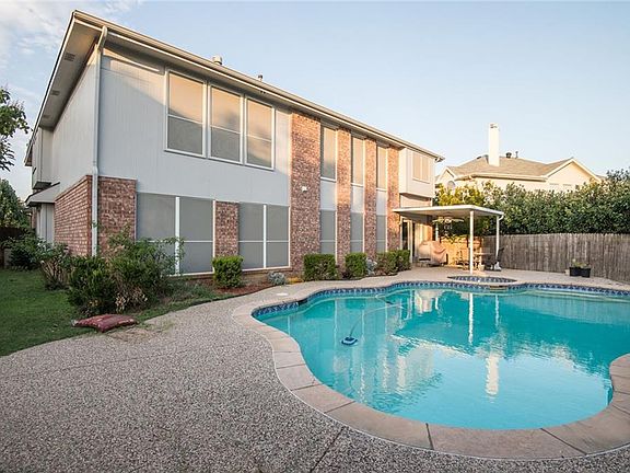 5th image of 6905 Genevieve Dr