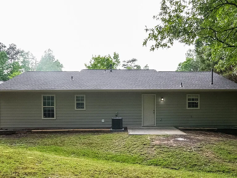 3224 Valley View St — Photo 16