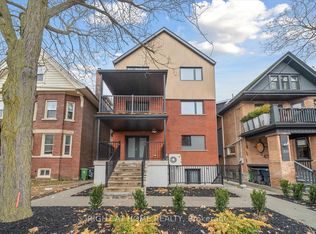 321 Saint George St #2, Toronto, ON M5R2R2