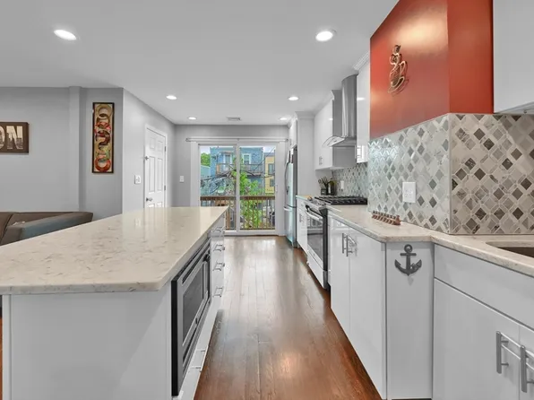506 Bennington St, East Boston, MA 02128