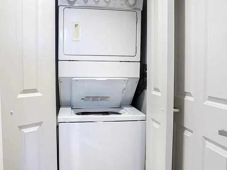 washer & dryer