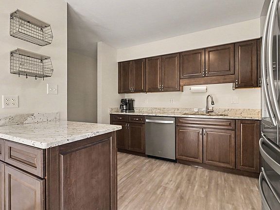 5th image of 1350 Cozy Ln