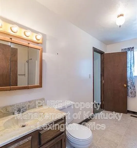 796 Ridgeview Dr — Photo 8