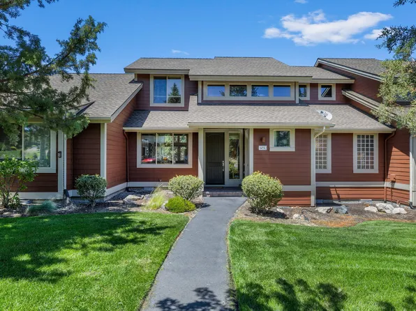 675 Sagebush Cir, Redmond, OR 97756