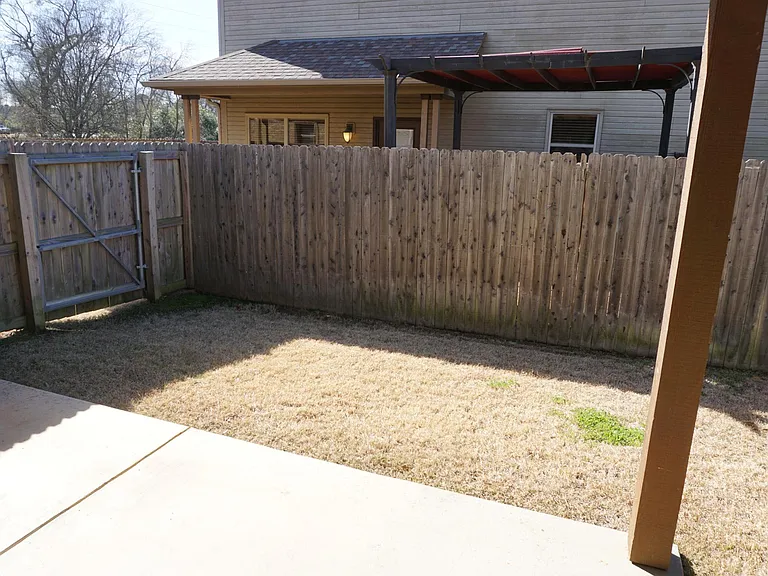 905 Veranda Pl — Photo 13