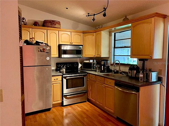 2nd image of 10017 Parsons St