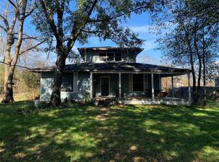 917 E Main St, Mexia, TX 76667