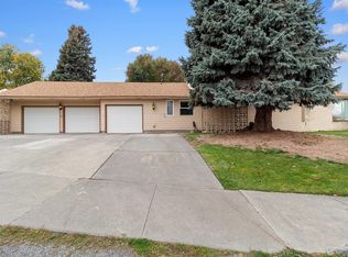 1906 S Ione St, Kennewick, WA 99337