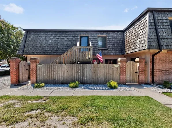 1054 Ocean Pebbles Way, Virginia Beach, VA 23451