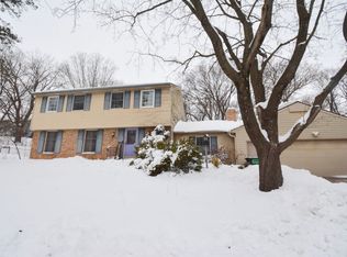 1705 Folwell Dr SW, Rochester, MN 55902