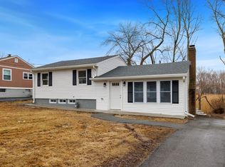 83 Riverbank Rd, Saugus, MA 01906