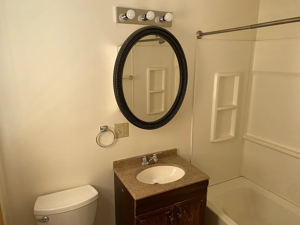 14 Bright St #3