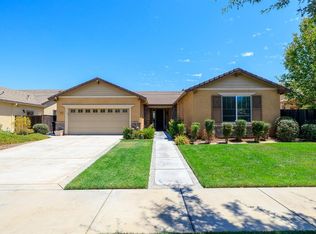 1922 Thomas Taylor Dr, Hughson, CA 95326