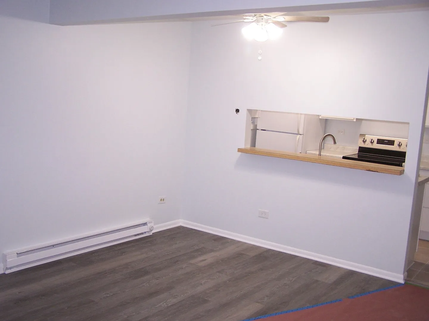 2 bed, 1.5 bath, 900 sqft, $1,700 — Photo 2