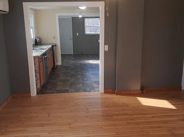(undisclosed Address), Robbinsville, NC 28771