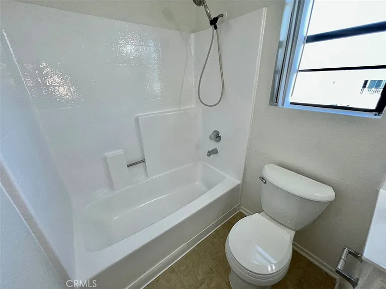 1130 Newport Ave #207 — Photo 14