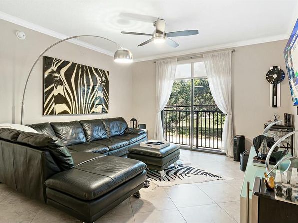 580 S Sapodilla #206