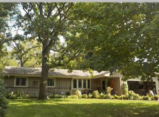 8265 Fairchild Ave, Mounds View, MN 55112