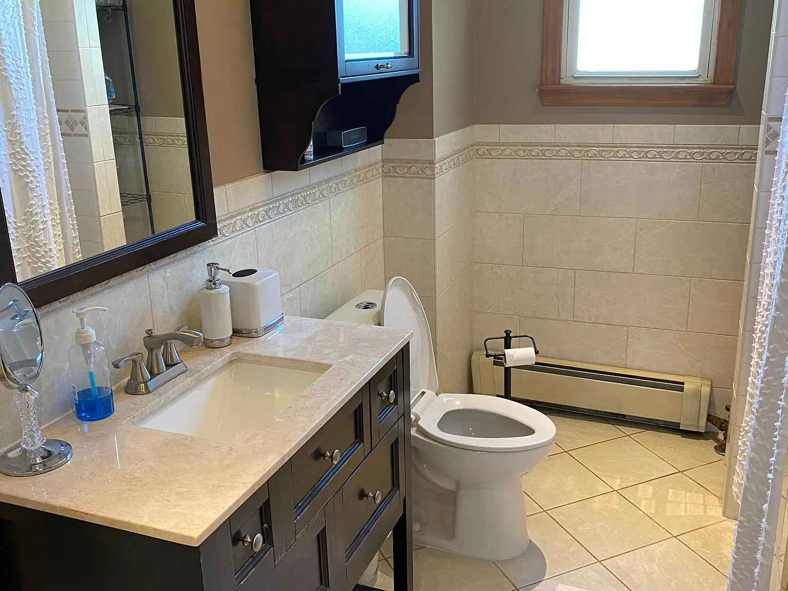 2 bed, 1150 sqft, $2,200 — Photo 2