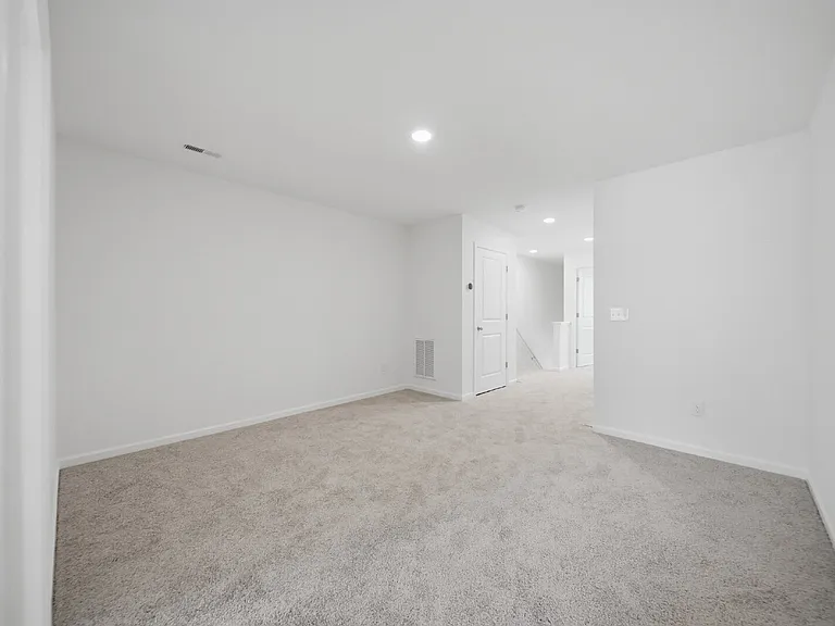 1921 Tranquility Cir #B — Photo 12