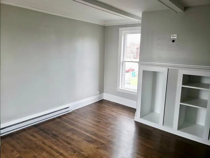 255 Douglas Ave — Photo 4