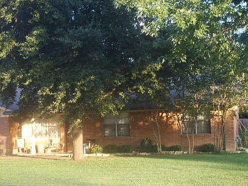 1st image of 6117 Trail Lake Dr