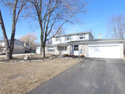 28824 Still Valley Dr, Farmington Hills, MI, 48334