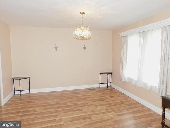 5th image of 2415 Patane Ave