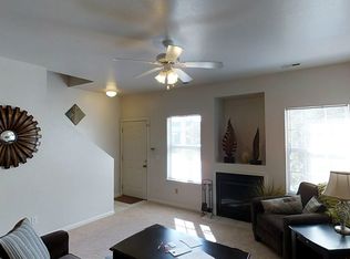 3520 W 22nd St #2B-2BA-1090SQFT, Lawrence, KS 66047