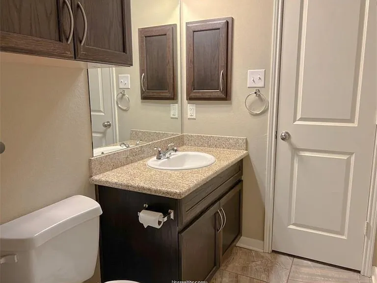 244 Fieldstone Pl — Photo 17