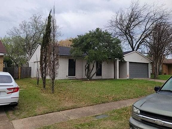 5th image of 10023 Deer Hollow Dr