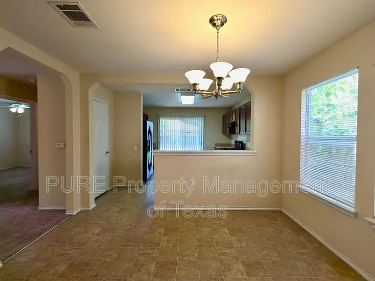 7412 Cayenne Ln — Photo 9
