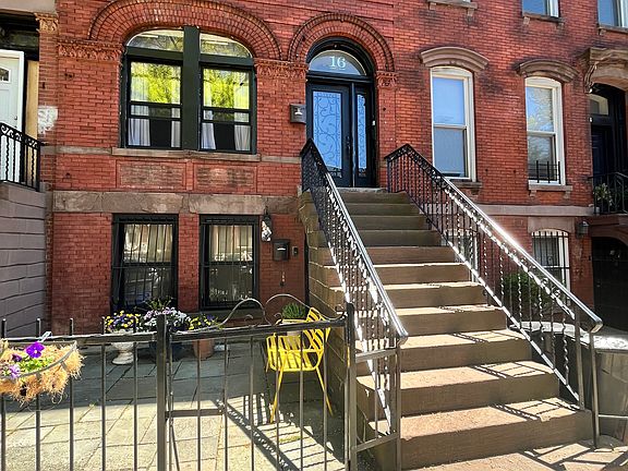 2nd image of 16 Monticello Ave Unit 2