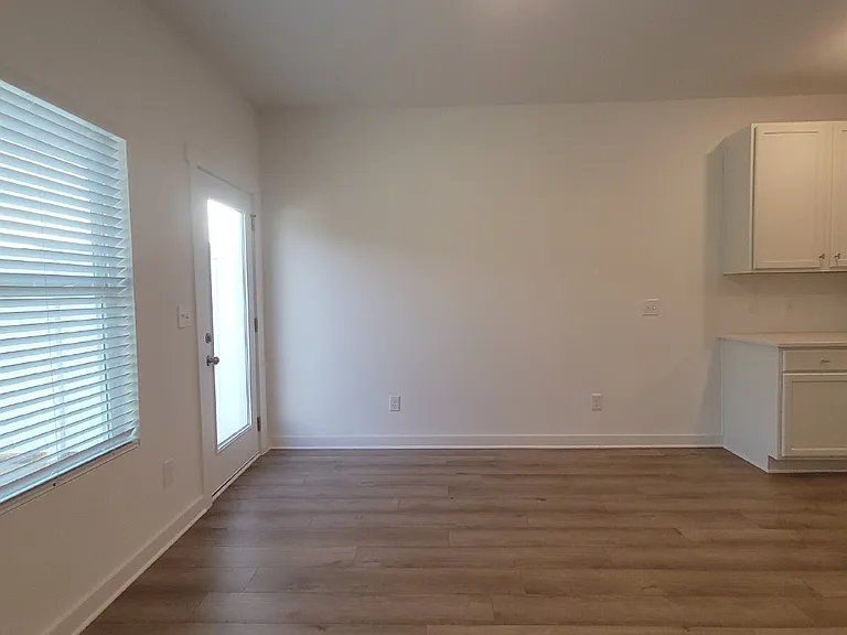 7603 Discovery Point Dr NW — Photo 10