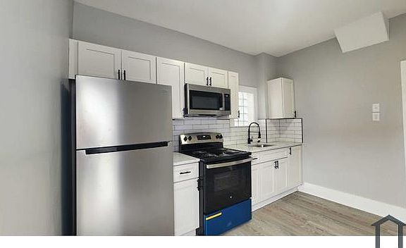 4th image of 2907 Kirk Ave