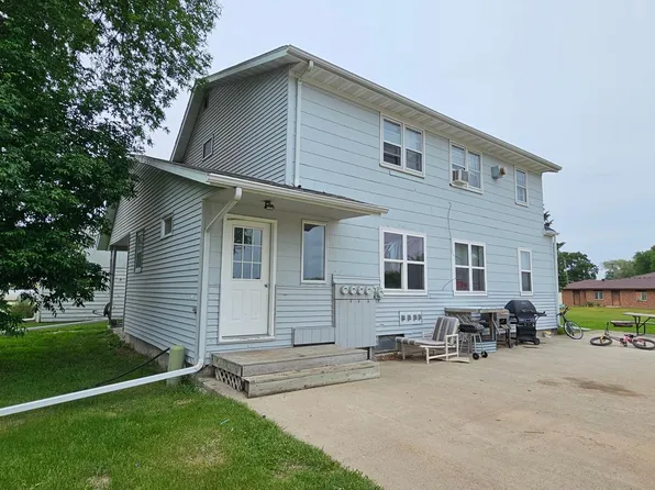 104 5th Ave S, Wahpeton, ND 58075