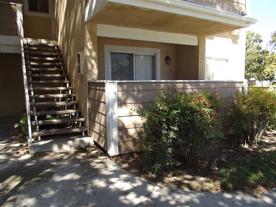 1st image of 3707 Oak Creek Dr #51