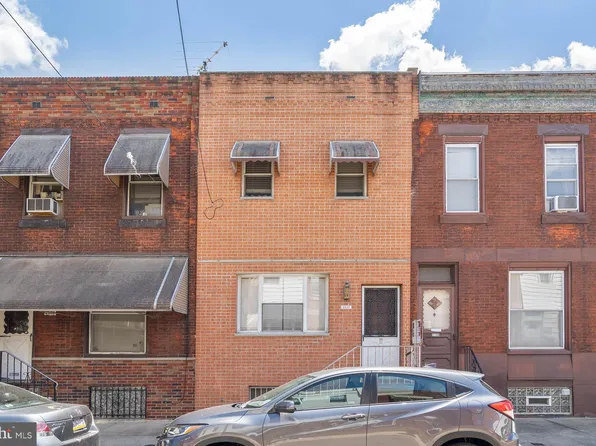 2137 S Hicks St, Philadelphia, PA 19145