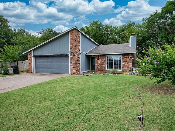 3rd image of 101 Stonewood Dr